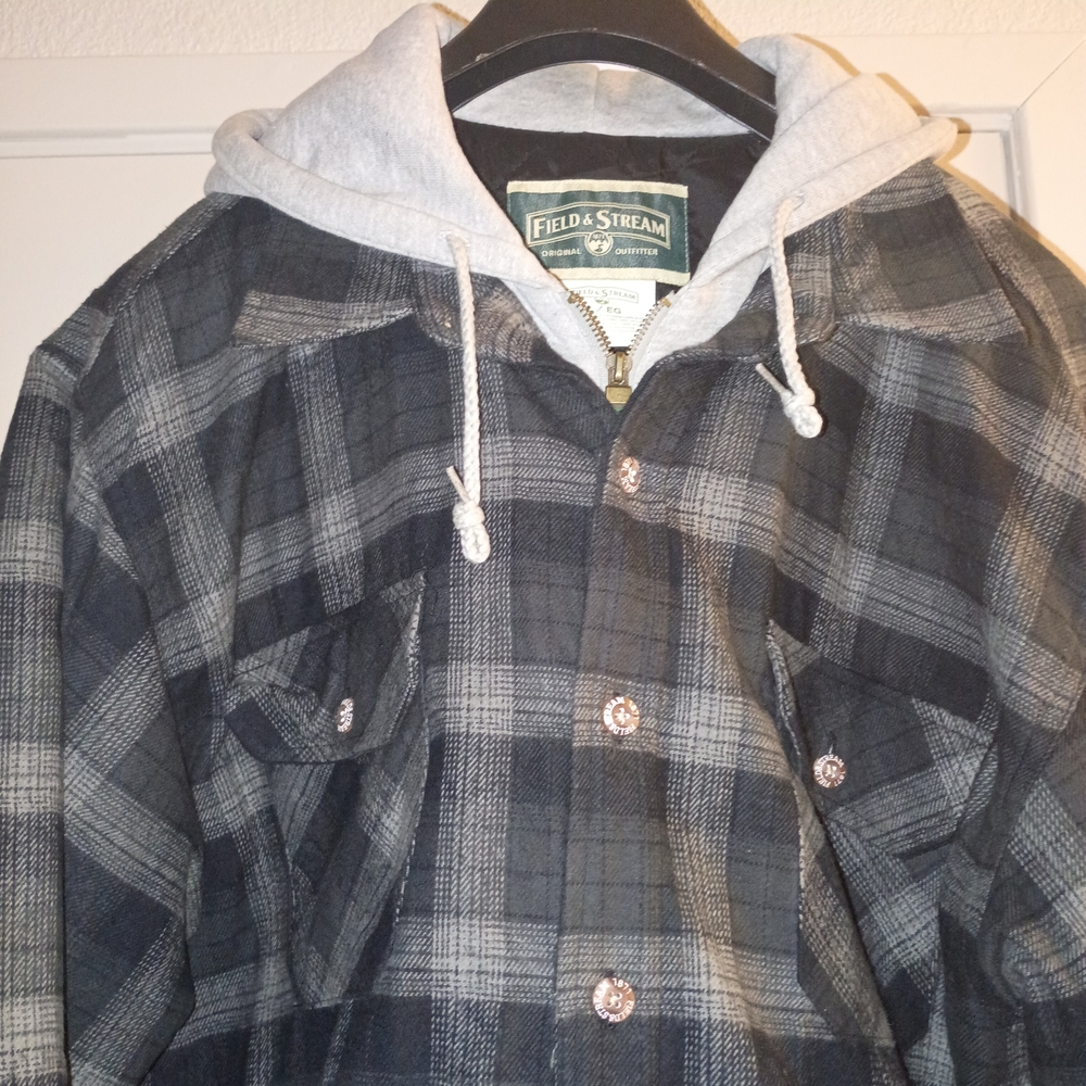 Field & Stream Men's Black and Gray Plaid Shirt Jacket